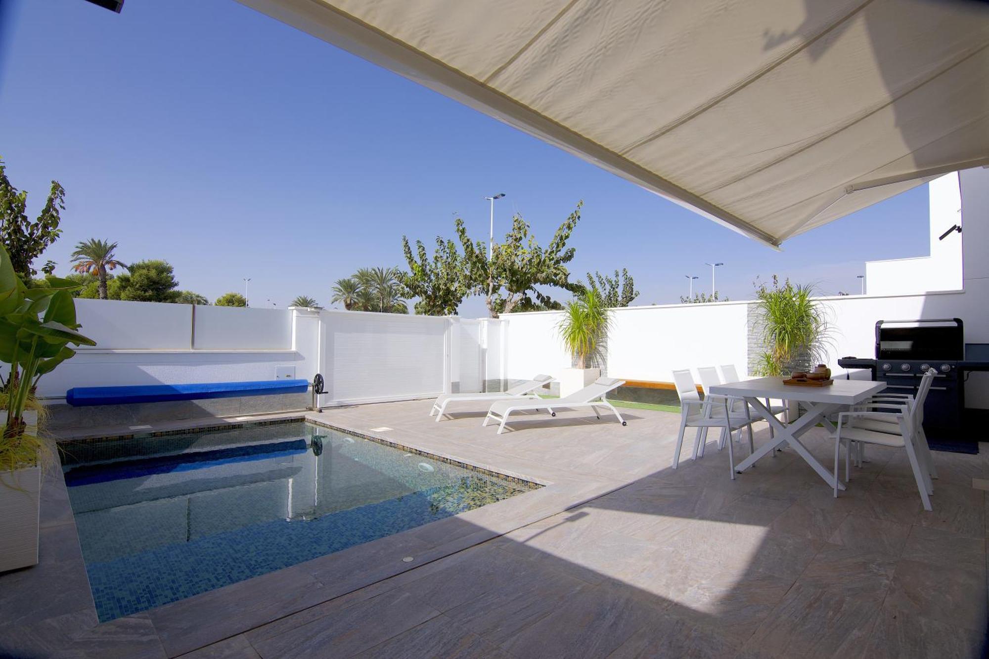 Magnifica Villa En San Pedro De Pinatar ซานเปรโดเดลปีนาตาร์ ภายนอก รูปภาพ
